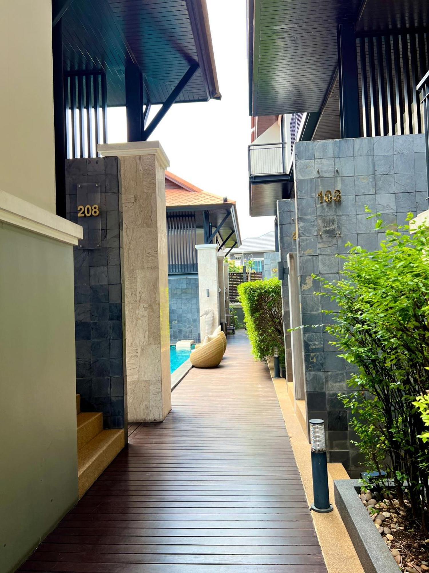 Yotaka Bangkok Hotel מראה חיצוני תמונה
