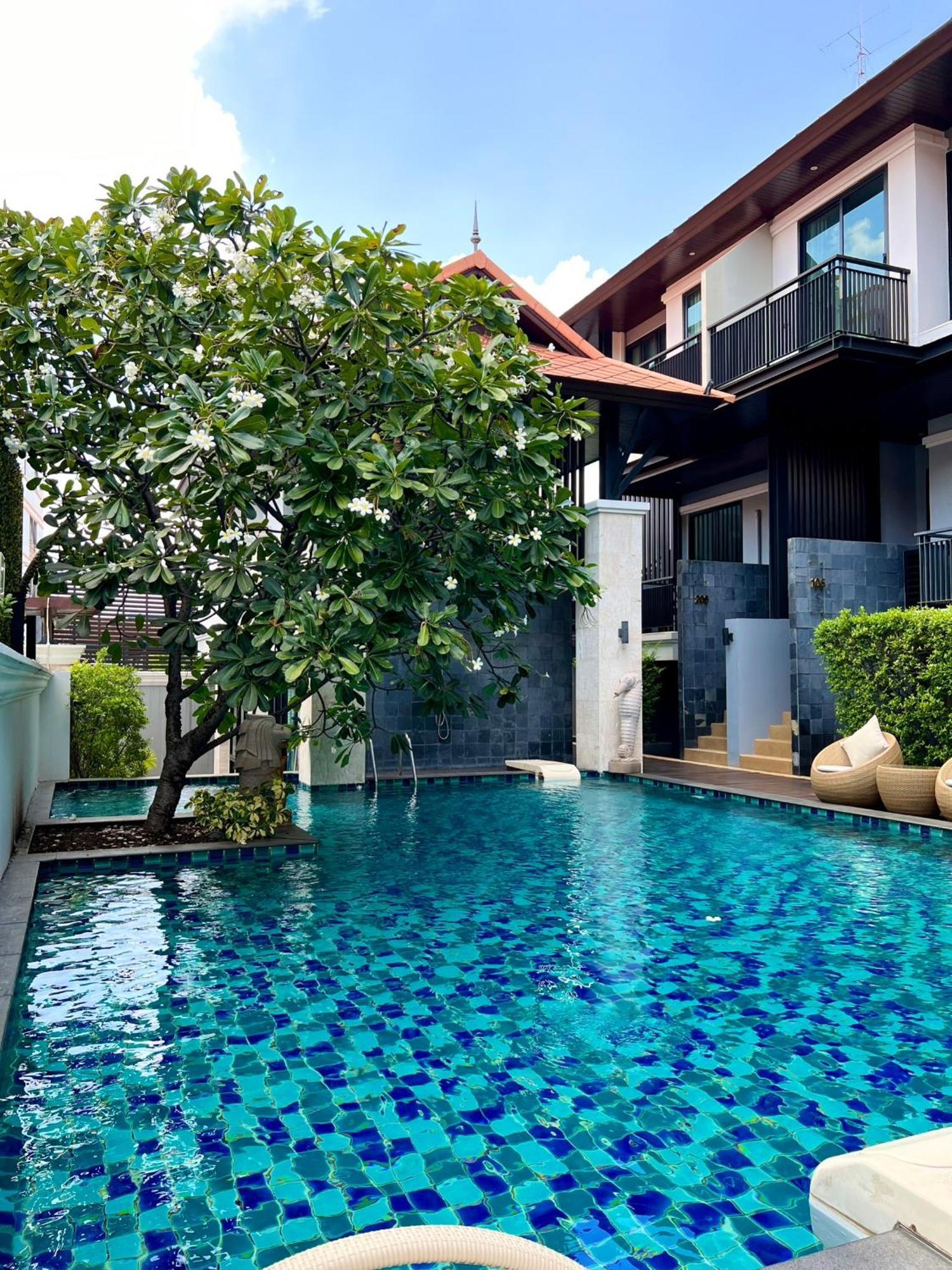 Yotaka Bangkok Hotel מראה חיצוני תמונה