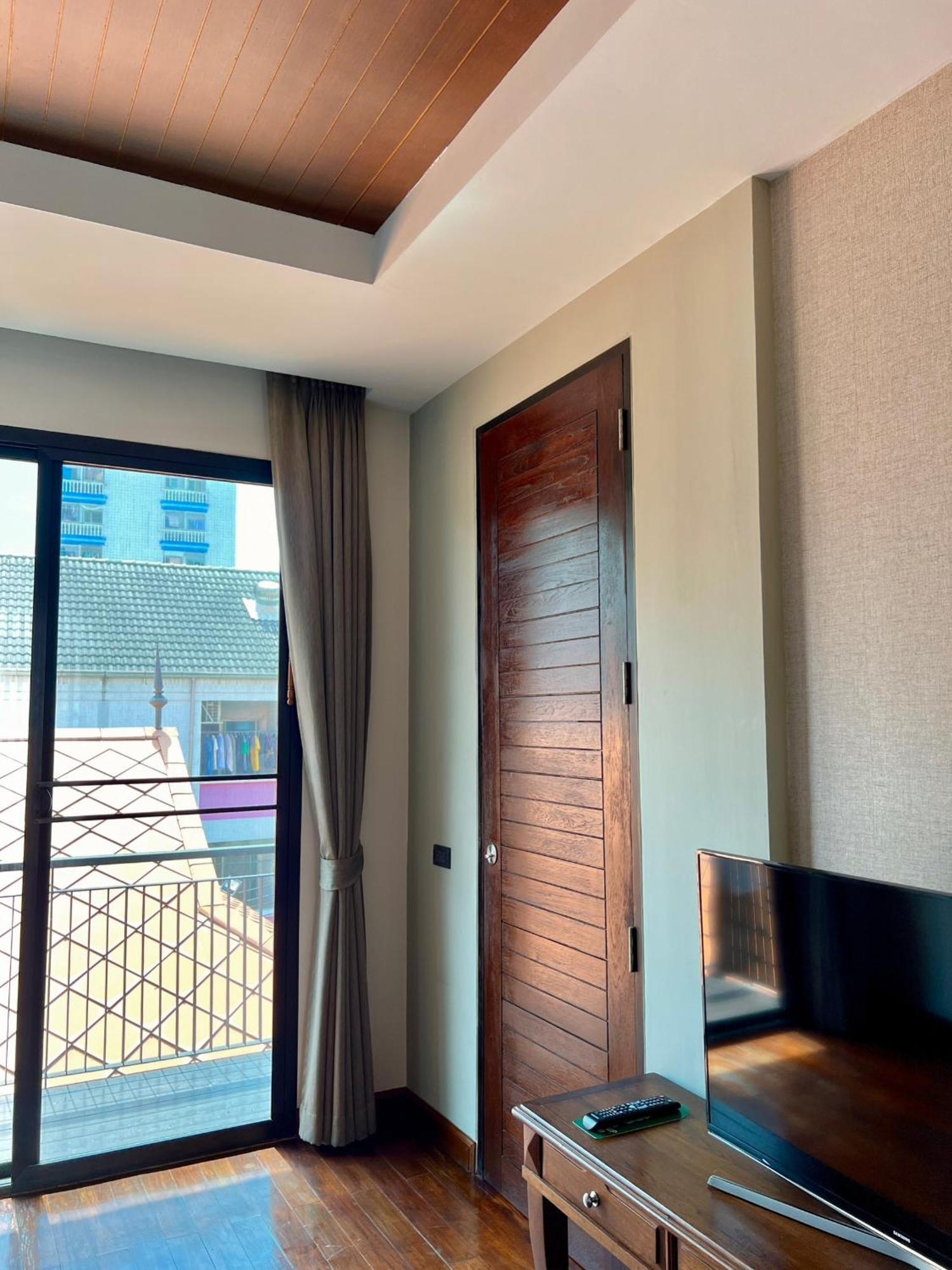 Yotaka Bangkok Hotel מראה חיצוני תמונה