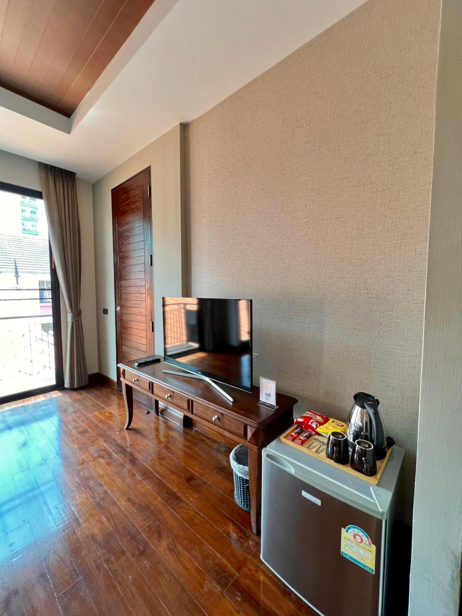 Yotaka Bangkok Hotel מראה חיצוני תמונה
