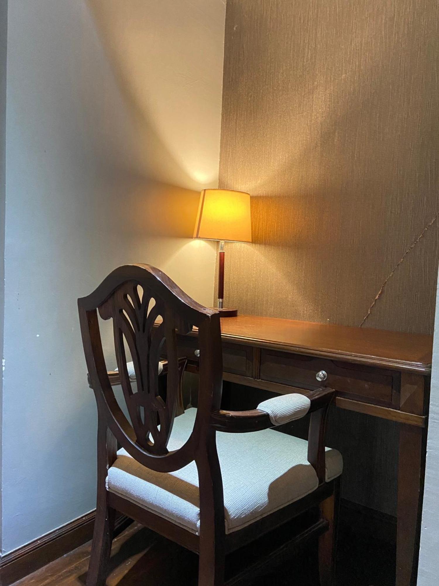 Yotaka Bangkok Hotel מראה חיצוני תמונה