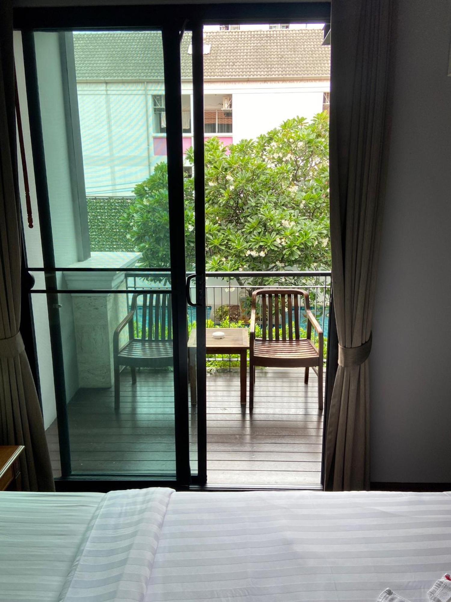 Yotaka Bangkok Hotel מראה חיצוני תמונה